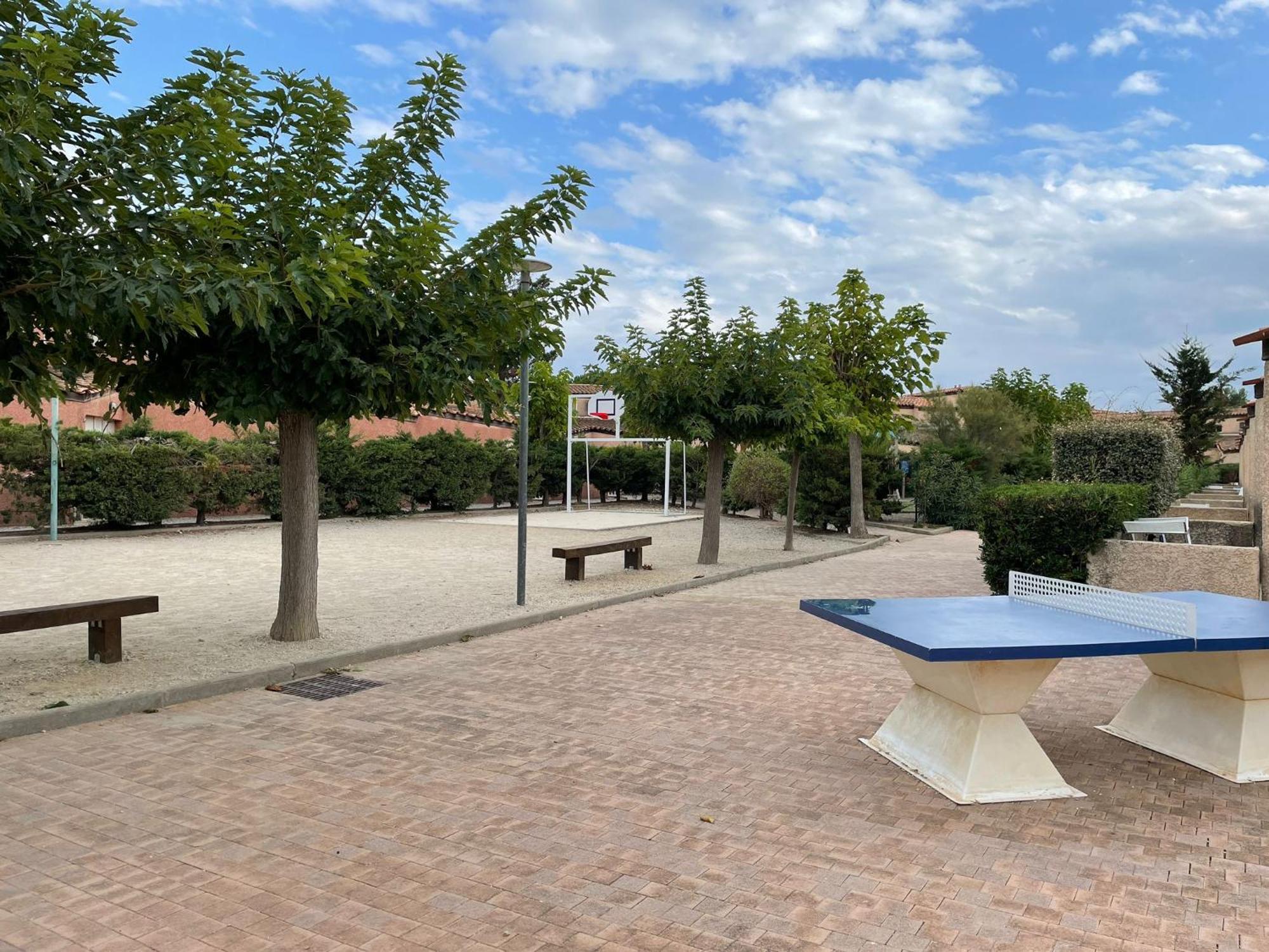 Villa 2 Etoiles Proche Plage Et Commerces Saint-Cyprien  Camera foto